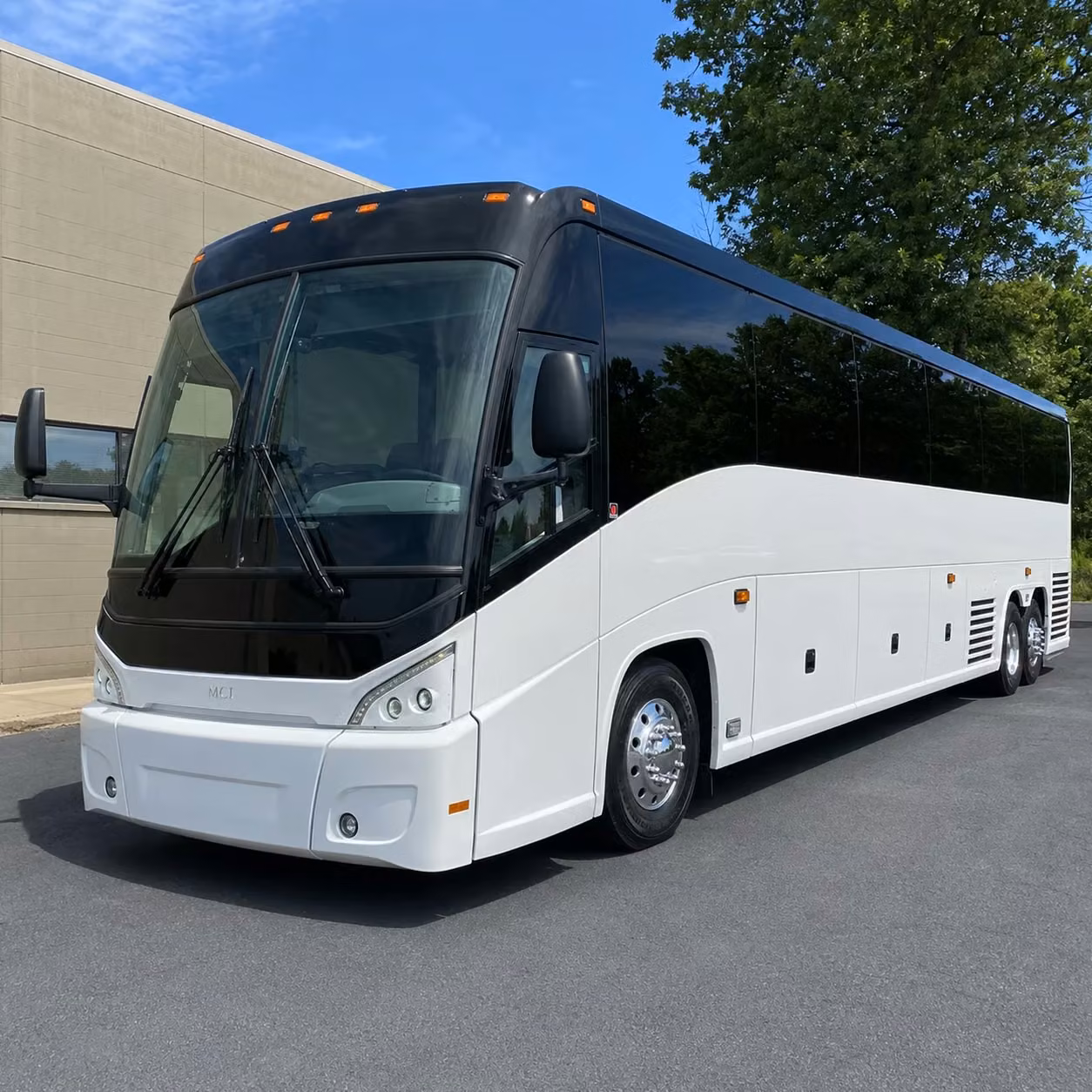 sioux falls church groups sports teams and schools can count on long distance bus rentals