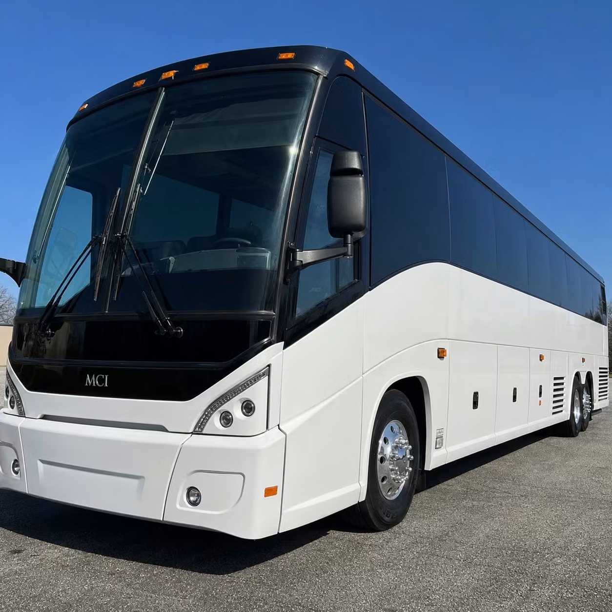 sioux falls group airport shuttle services for corporate teams and business travelers