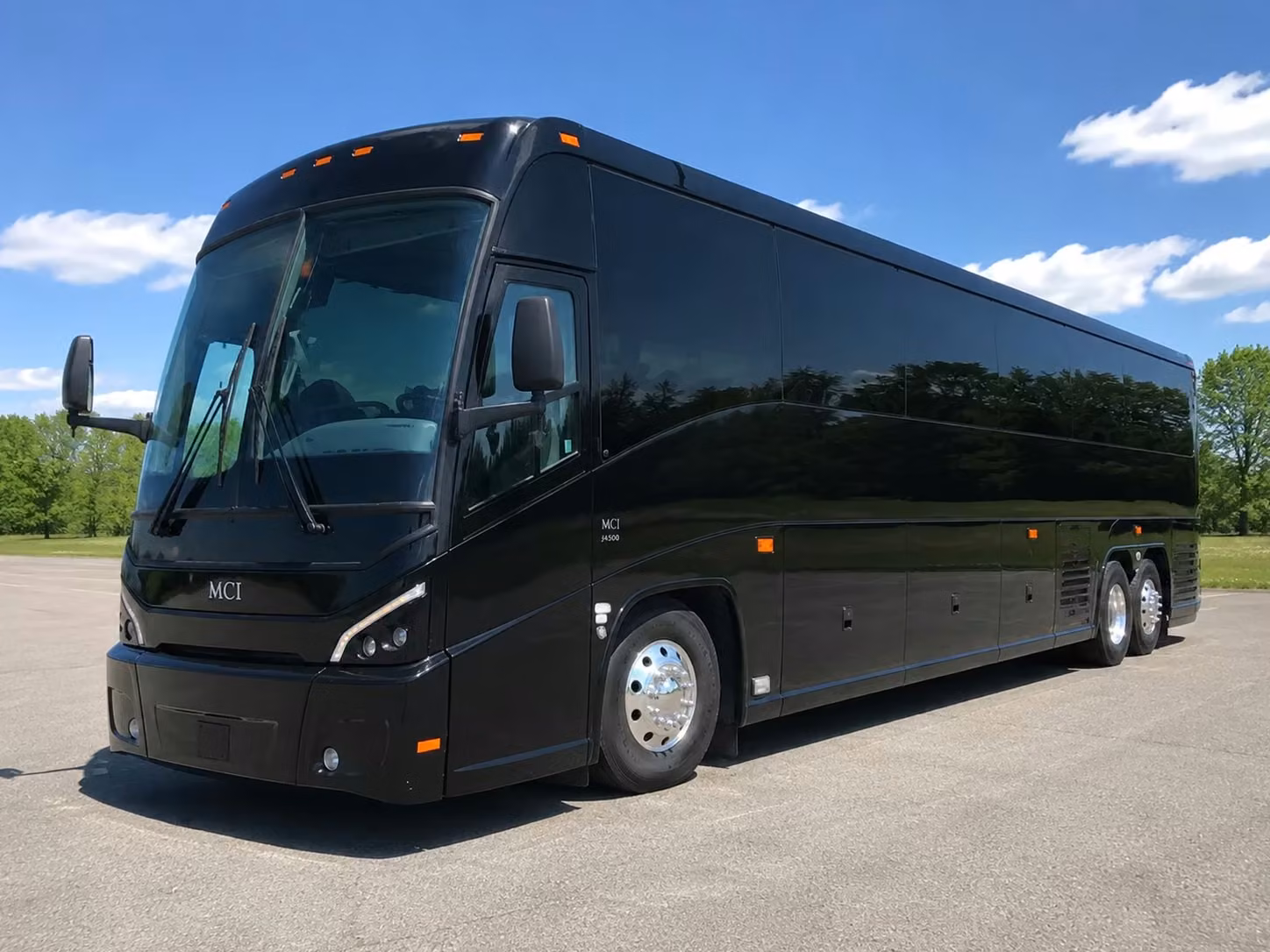 sioux falls wedding shuttle bus rentals that make your big day seamless