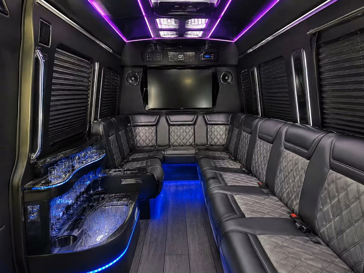 tailgate and fan group transportation for sioux falls sporting events